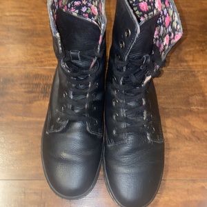 Dr Martens with flower interior.
